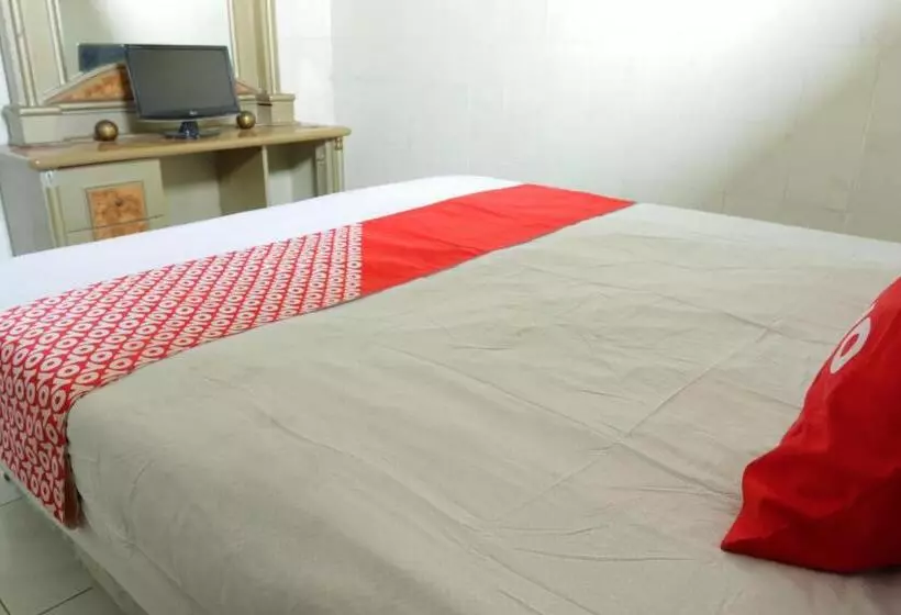 Hotelli Oyo 93159 Homestay Sehat