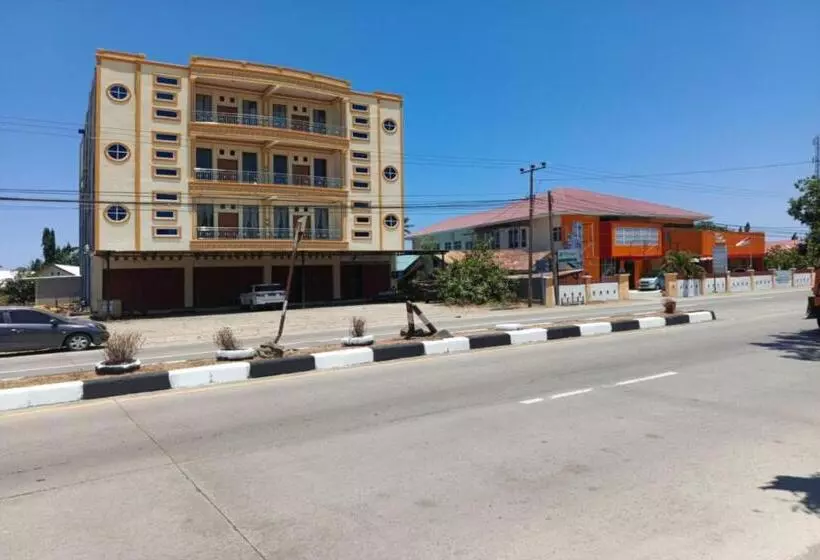 ホテル O Wisma Syariah Dian Near Pare Pare