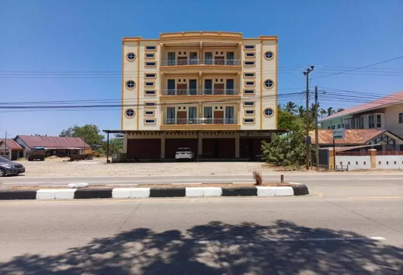 ホテル O Wisma Syariah Dian Near Pare Pare