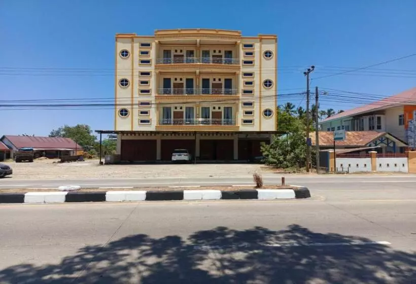 ホテル O Wisma Syariah Dian Near Pare Pare