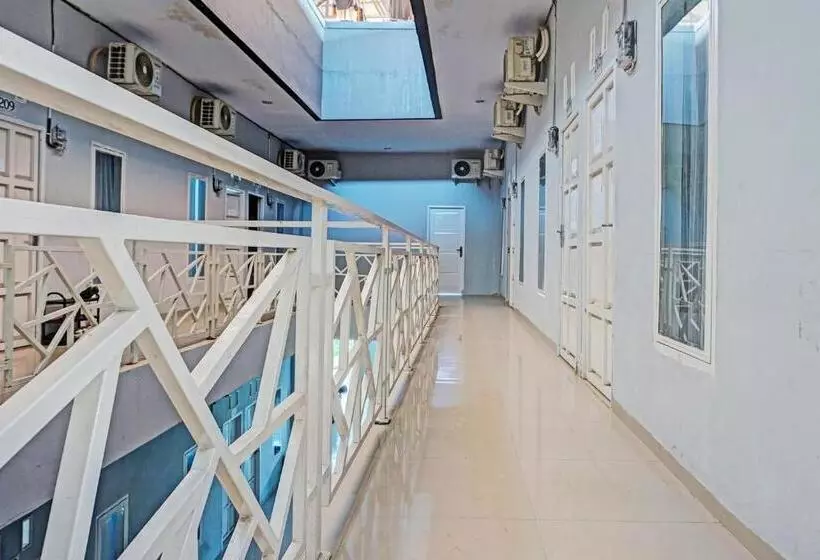 ホテル O Wisma Syariah Dian Near Pare Pare