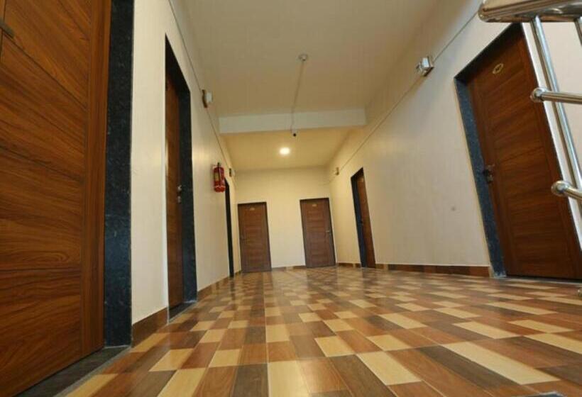 Hotel Shrinidhi Residency Pune