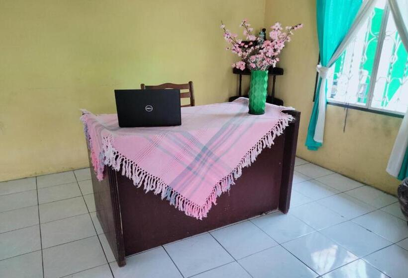 فندق Spot On 93104 Barak Tambunan