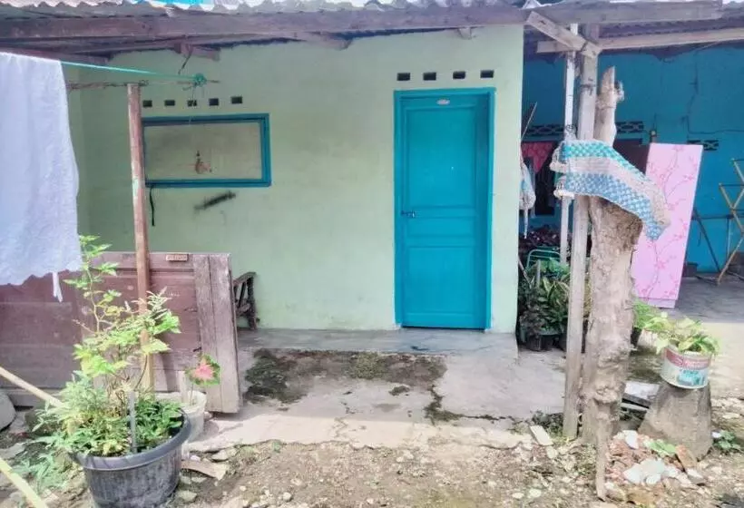 هتل Spot On 93104 Barak Tambunan