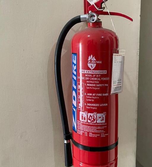 酒店 Spot On 93104 Barak Tambunan