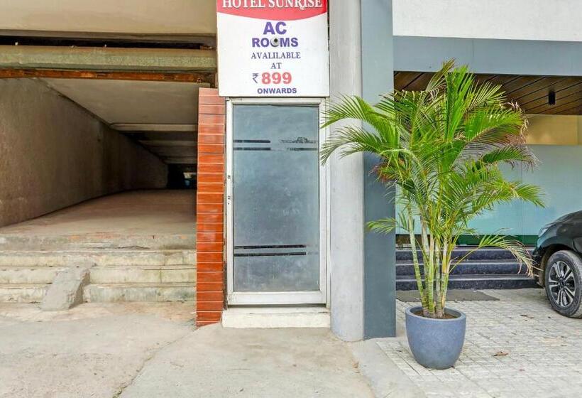 Oyo Flagship Hotel Sunrise