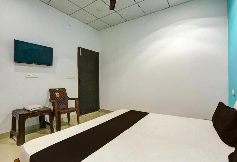 Oyo Flagship Hotel Sunrise