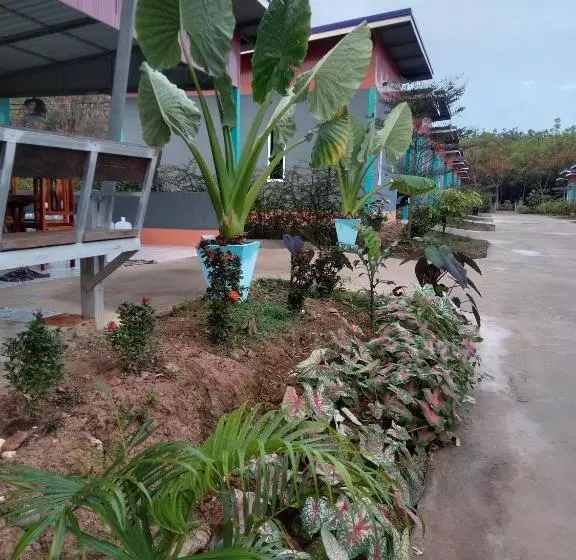 Majatalo ต.รัตน รีสอร์ท