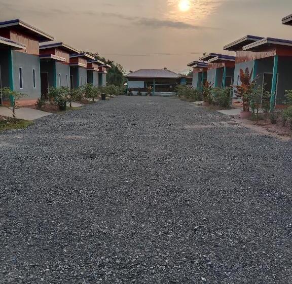 Majatalo ต.รัตน รีสอร์ท