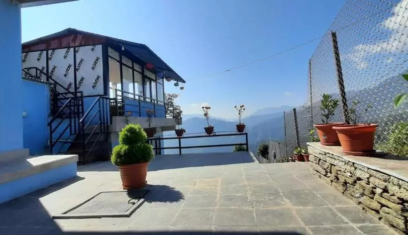 پانسیون Dream Home Guest House
