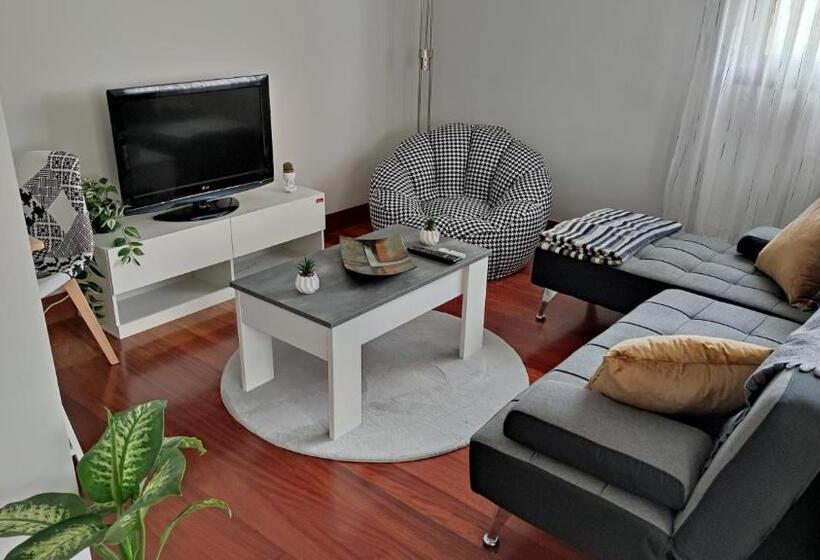 بنسيون Habitación Doble En Apartamento Compartido