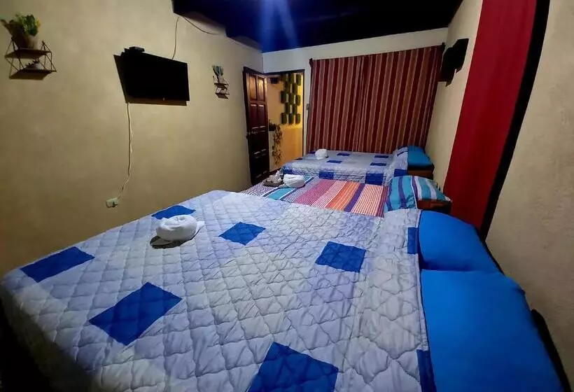 پانسیون Casa Jireh