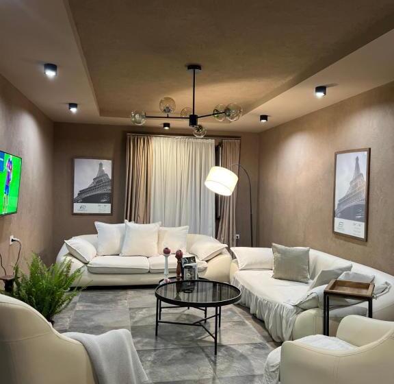 پانسیون Nikato