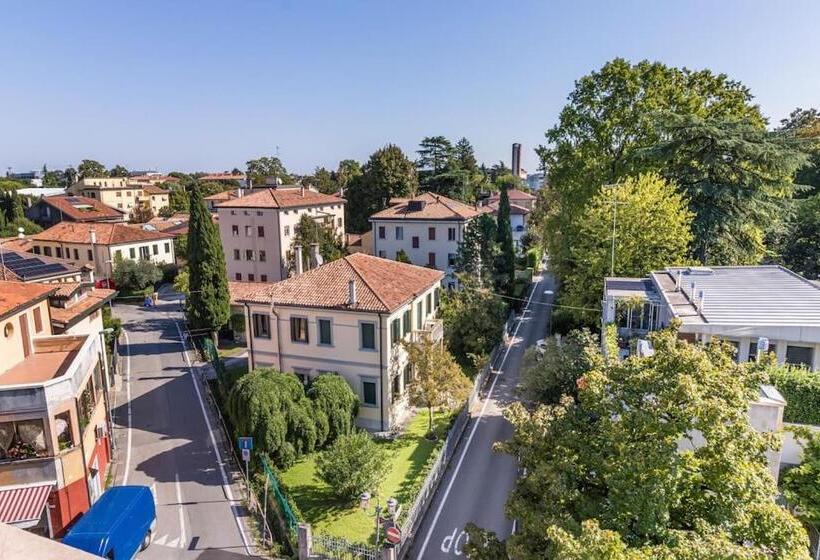 Saint Thomas Sky Loft