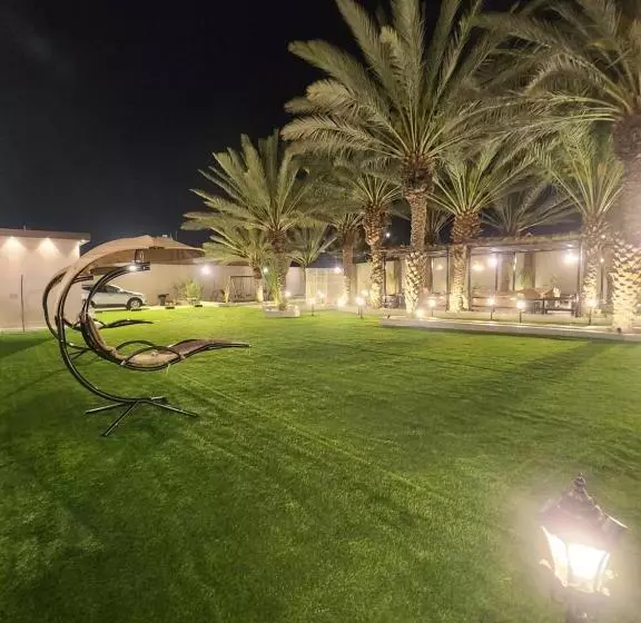 شاليه ومنتجع النخيل الريفي بالطائف