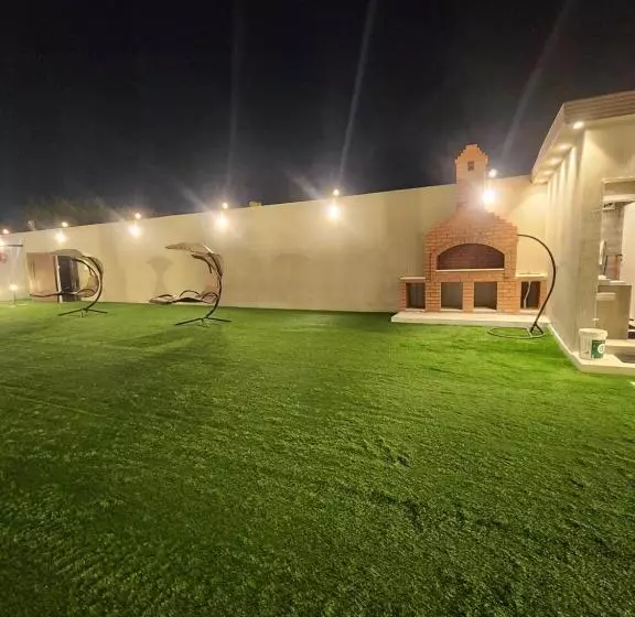 شاليه ومنتجع النخيل الريفي بالطائف