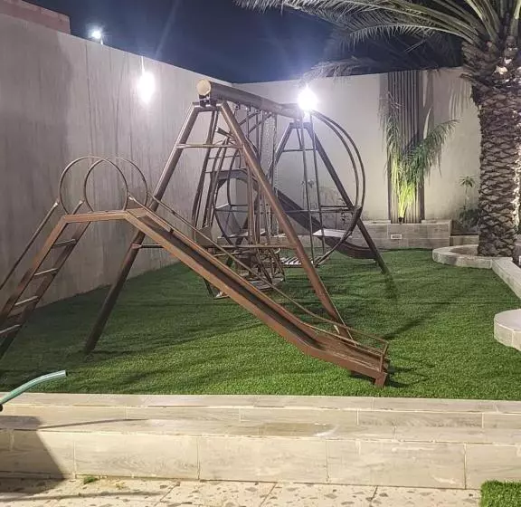 شاليه ومنتجع النخيل الريفي بالطائف