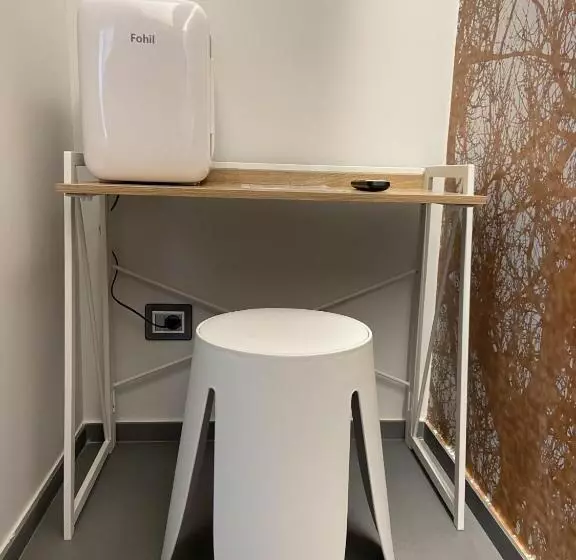 ベッドアンドブレックファースト Etna Stone