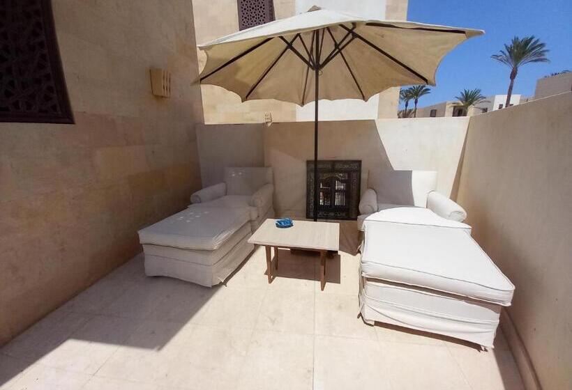 تختخواب و صبحانه Nayah Stays, Ground Terraces Studio