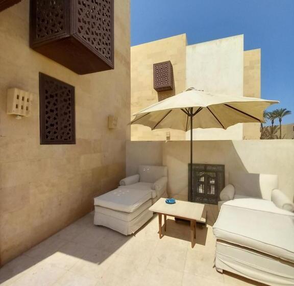 تختخواب و صبحانه Nayah Stays, Ground Terraces Studio