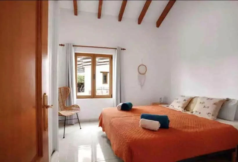 تختخواب و صبحانه Villa Amrita