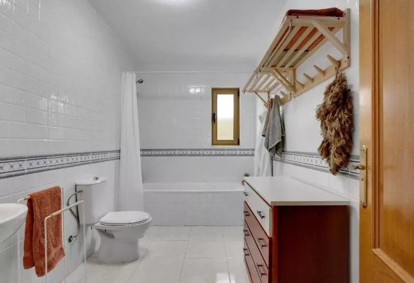 تختخواب و صبحانه Villa Amrita