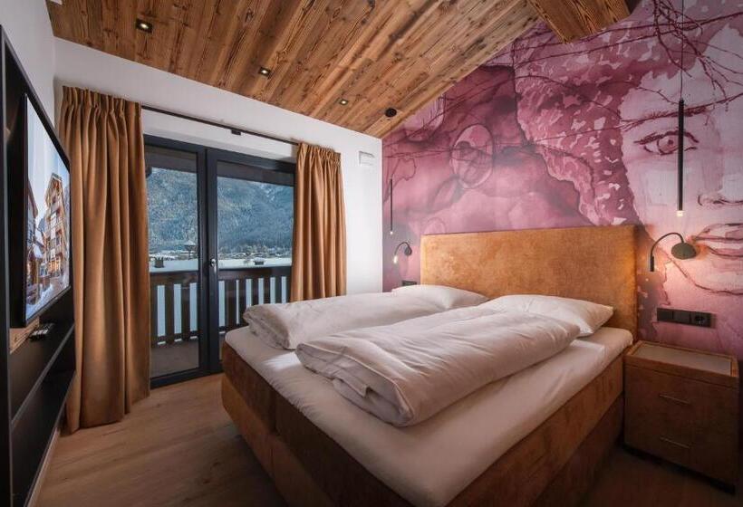 Elements By Heigenhauser