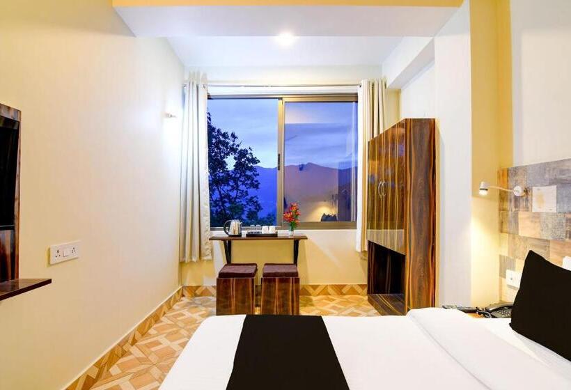 فندق Super Townhouse Downtown Gangtok