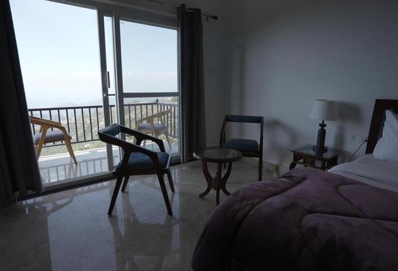 בית מלון כפרי Divine Retreat