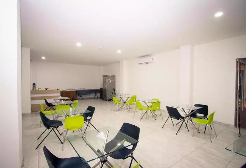 ホテル El Naranjo