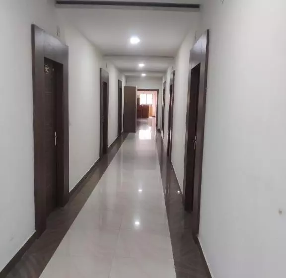 ホテル Praj Paradise