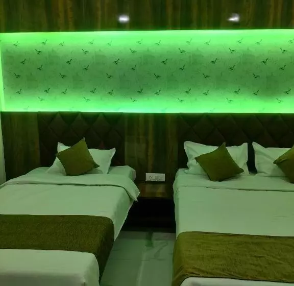 ホテル Praj Paradise