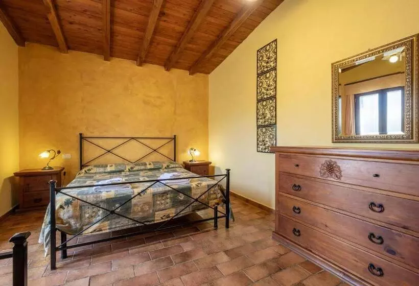 Hotelli Sasso Bianco