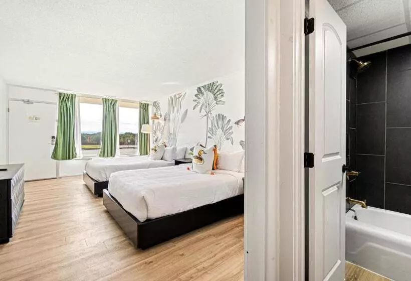 The Mallard Hotel & Suites