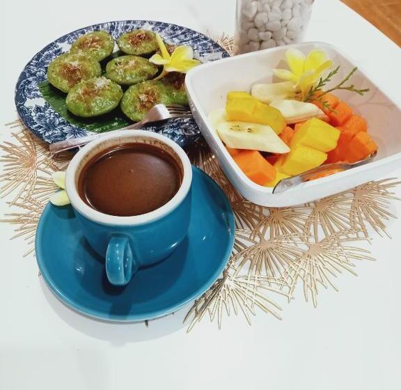 膳宿费 Buratwangi Tropis House