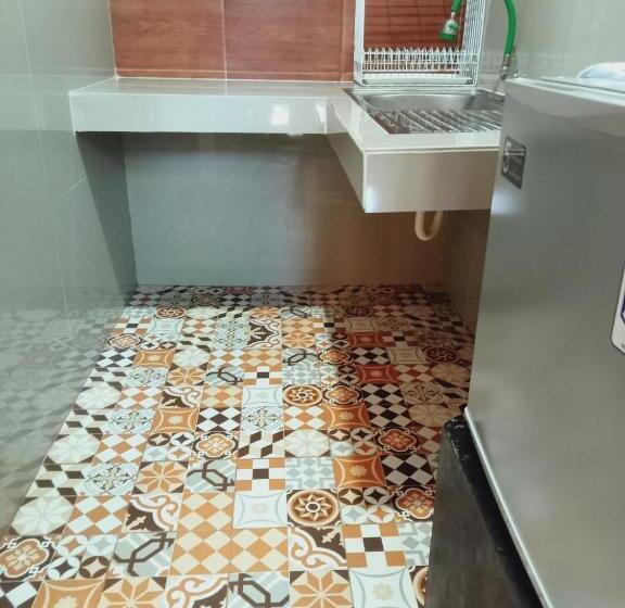 膳宿费 Buratwangi Tropis House