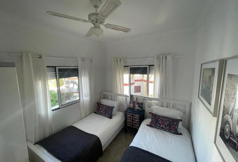 پانسیون Casa Luna M&s