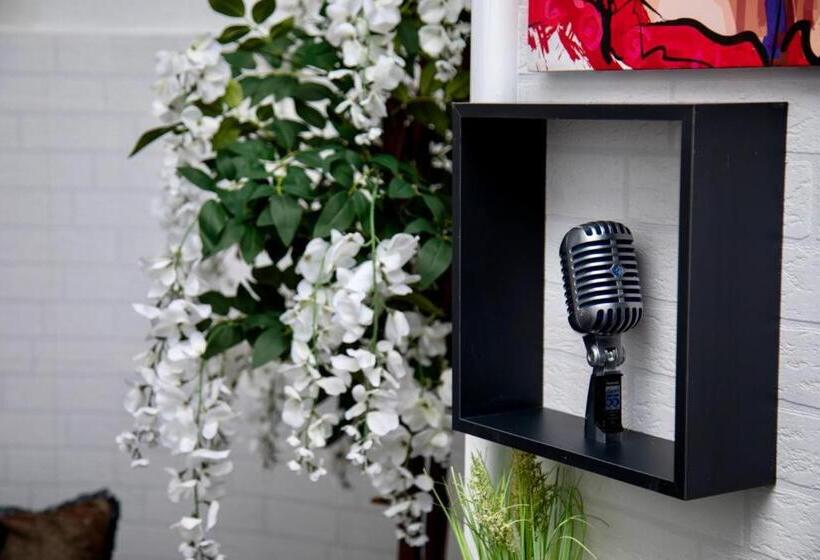 پانسیون Casa Luna M&s