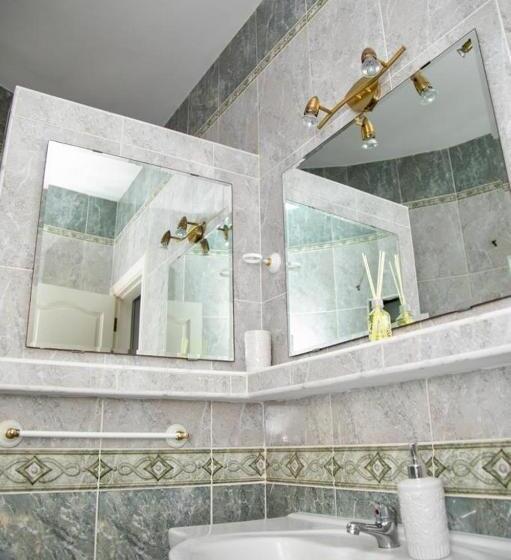 پانسیون Casa Luna M&s