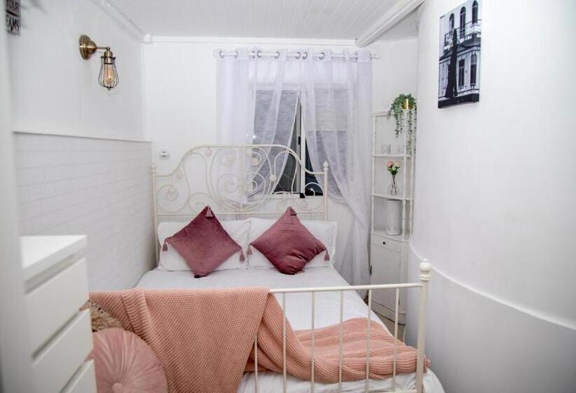 پانسیون Casa Luna M&s