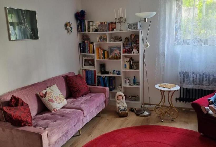 Pensão Ferienzimmer Bei Thomas Gemütliches Schlaf Und Wohnzimmer Mit Modernem Bad