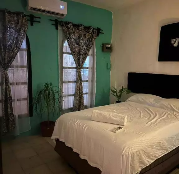 پانسیون Hostal Casa Tete