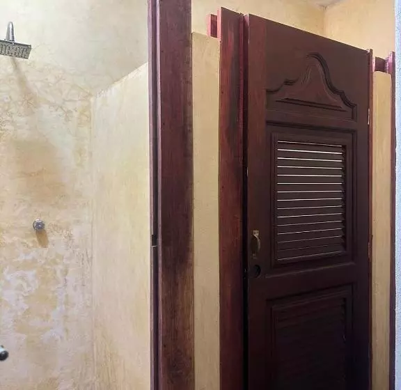 پانسیون Hostal Casa Tete