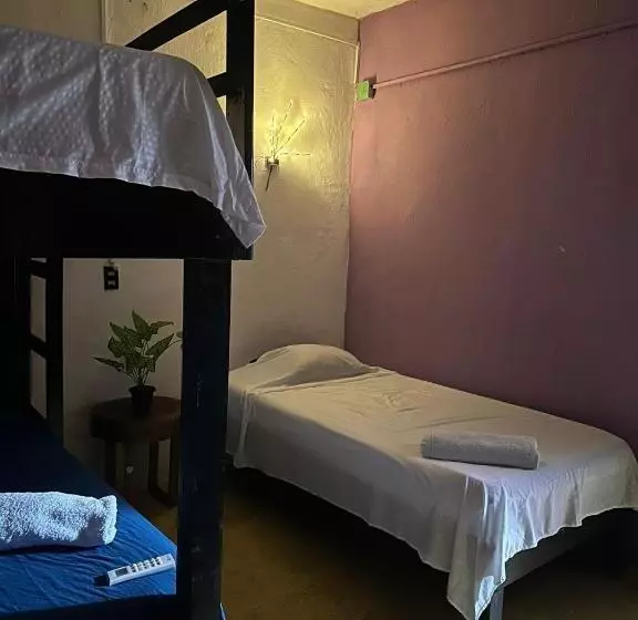 پانسیون Hostal Casa Tete