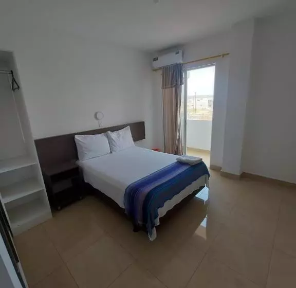 ペンション Hostal Los Gavilanes