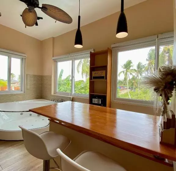 ペンション Moalboal Lrs Lovers Nest