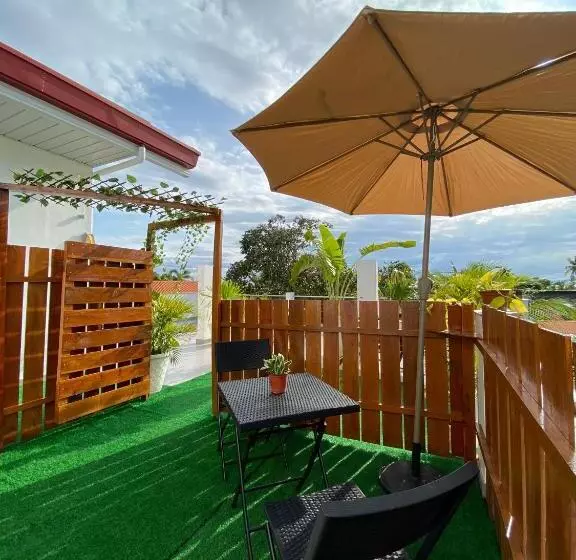 ペンション Moalboal Lrs Lovers Nest