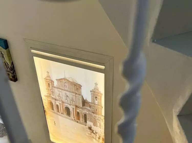 پانسیون Room In Guest Room   The 10 Square   A Townhouse Situated In The Heart Of Siggiewi Village Square