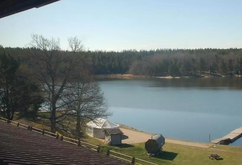 Skåvsjöholm, Hotell & Konferens