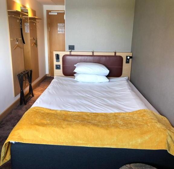 Skåvsjöholm, Hotell & Konferens